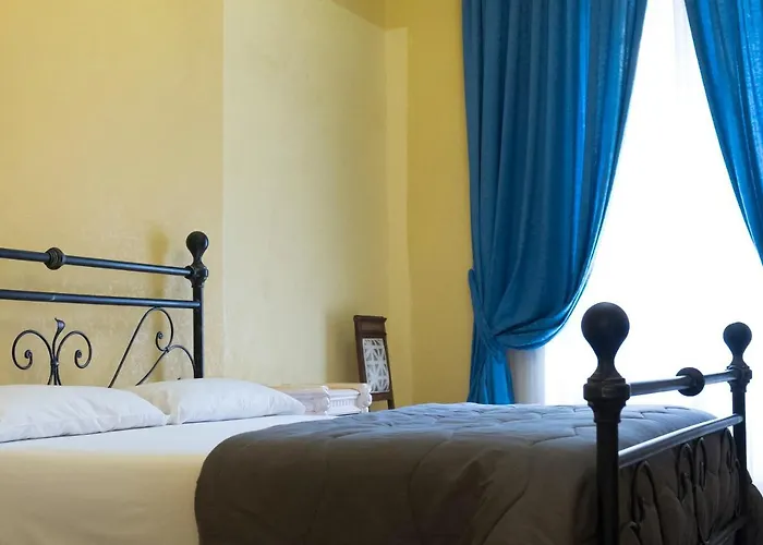 Bed & Breakfast La Breccia A Porta Pia Rome