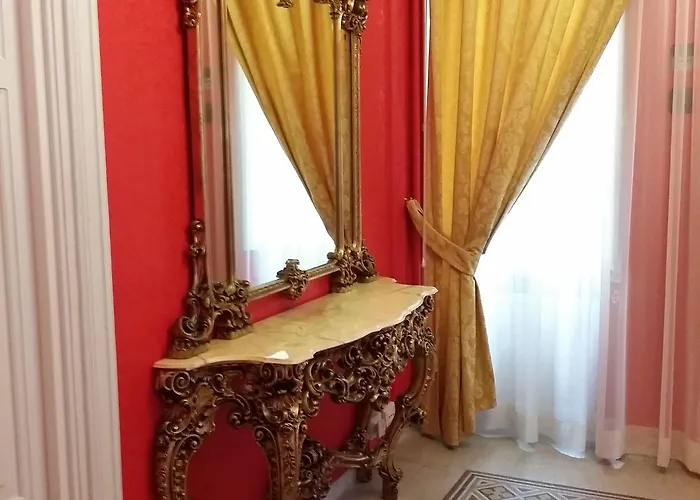 La Breccia A Porta Pia Bed & Breakfast 4*