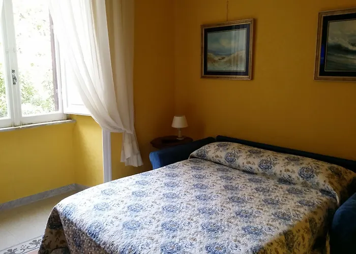 La Breccia A Porta Pia Bed & Breakfast