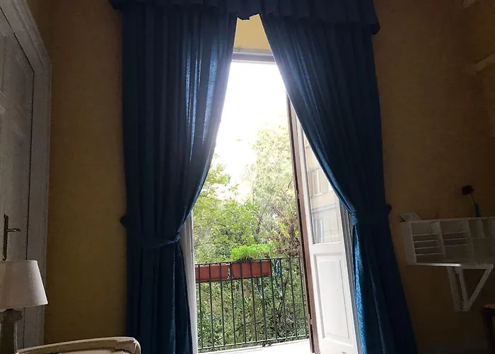 Bed & Breakfast La Breccia A Porta Pia